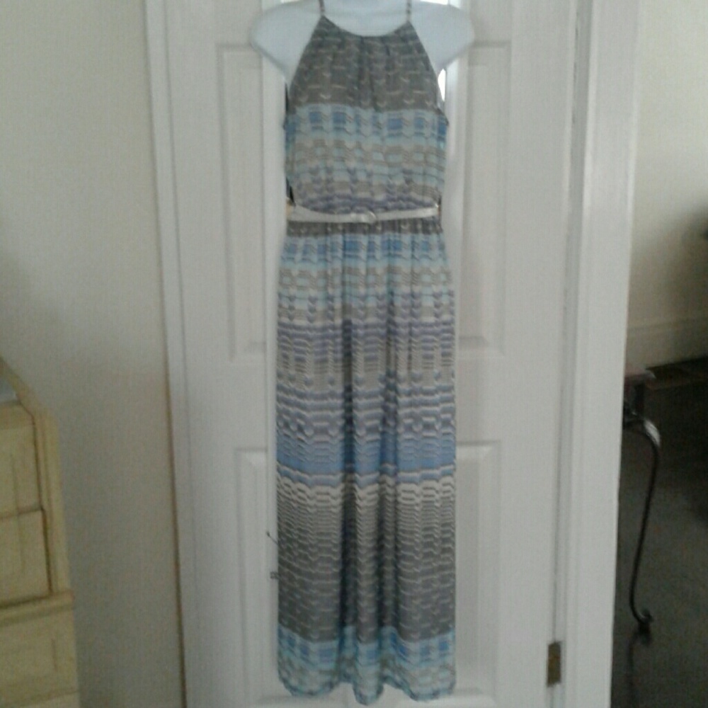 Lily Rose Maxi Dress. M